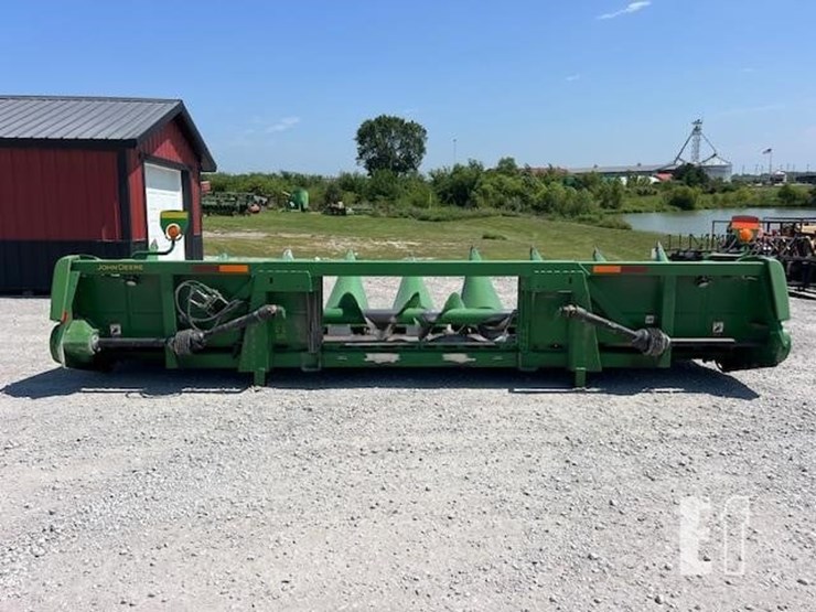 john-deere-608c-image-8