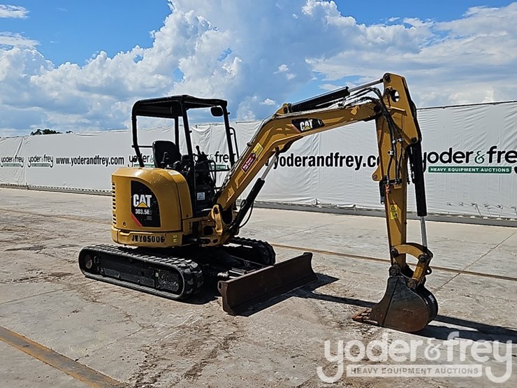 2019-caterpillar-303-image-7