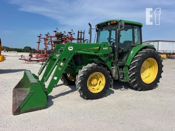john-deere-6415-image-14