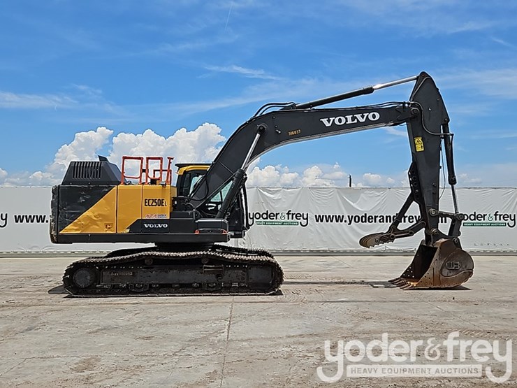 2021-volvo-ec250el-image-6
