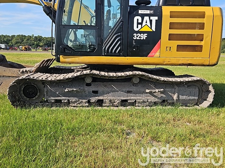 2015-caterpillar-329fl-image-20