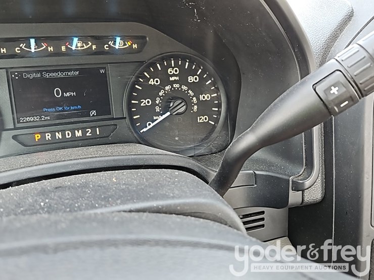 2018-ford-f150-image-29