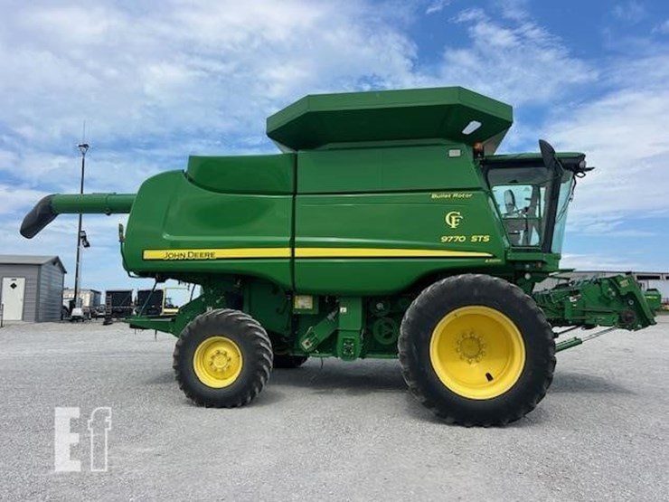 2011-john-deere-9770-sts-image-3