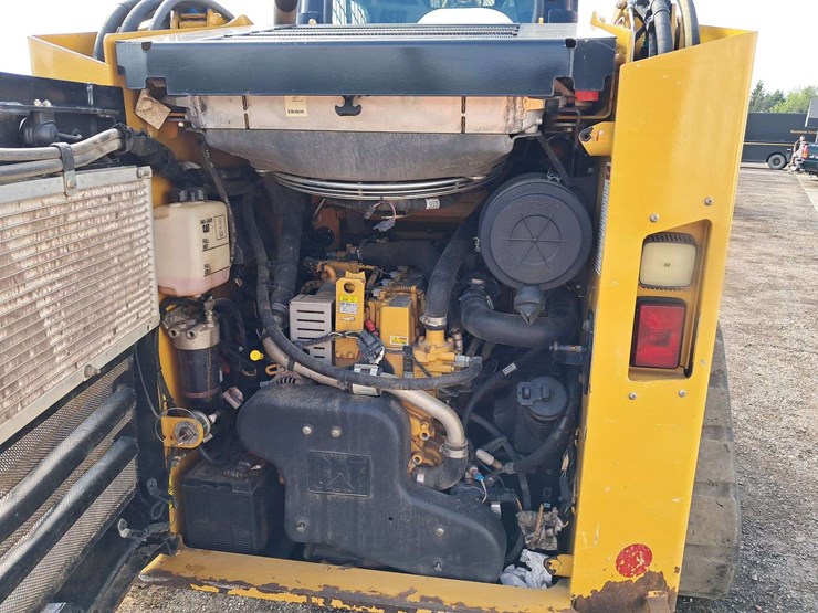 2017-caterpillar-279d-image-11