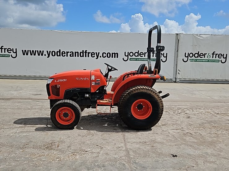 2020-kubota-l2501d-image-2