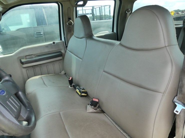 2008-ford-f250-xl-image-10