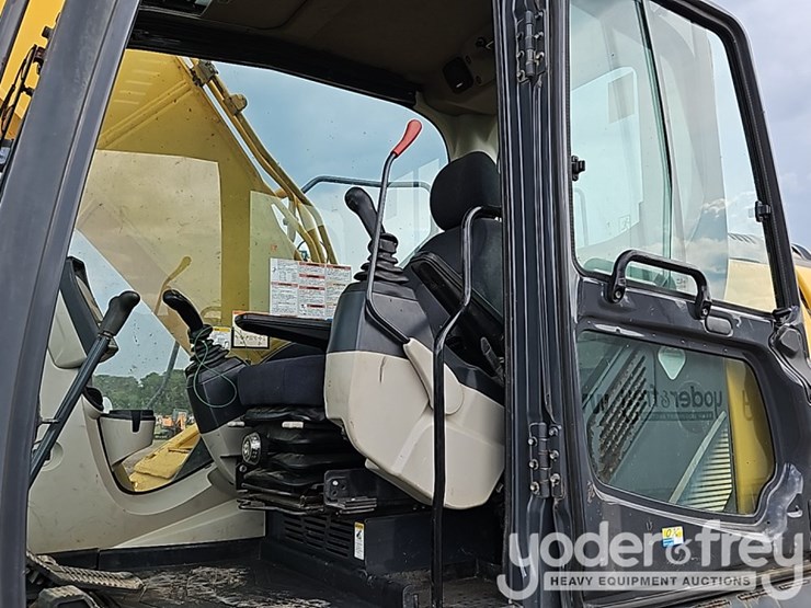 2015-kobelco-sk210-lc-9-image-36
