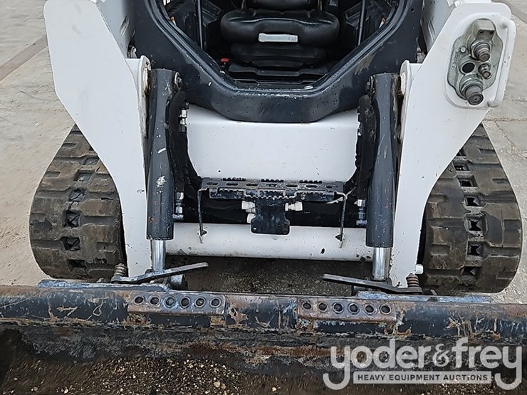 2020-bobcat-t595-image-13
