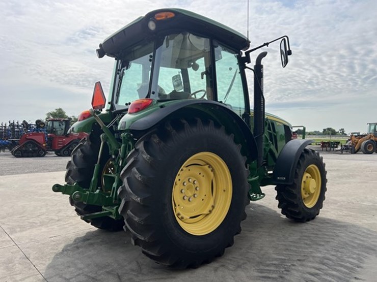 2012-john-deere-5115m-image-7