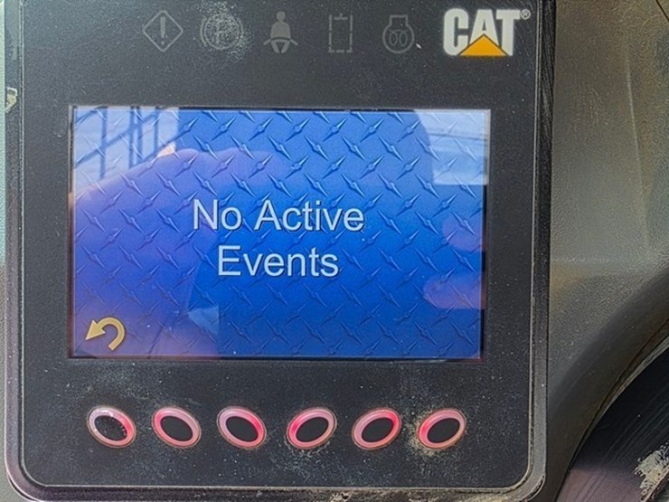 2021-caterpillar-289d3-image-51