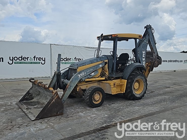 2011-deere-310j-image-1