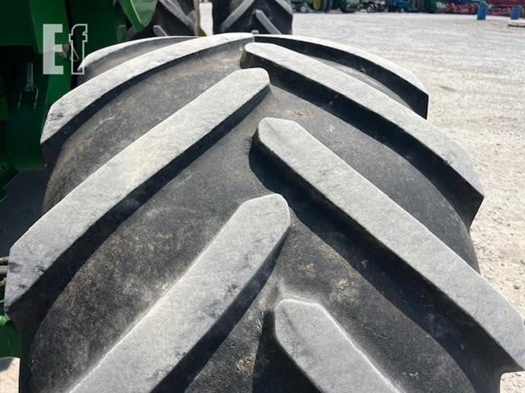 2014-john-deere-s670-image-56