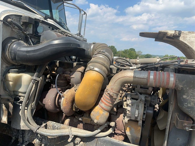2006-peterbilt-378-image-31