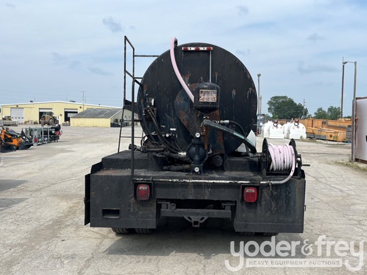 2006-international-durastar-4300-image-4