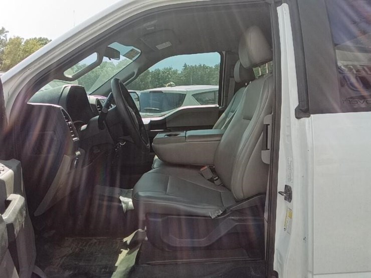 2018-ford-f150-lariat-image-7