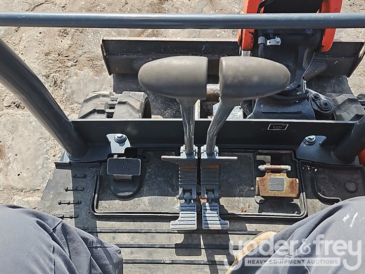 2021-kubota-kx71-3s-image-33