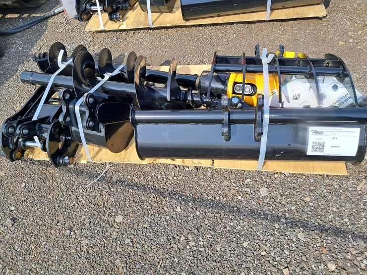 (8)-assorted-excavator-attachments-image-1