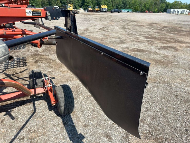 pequa-double-basket-rotary-rake-image-15