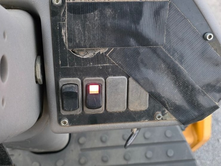 2016-volvo-sd45-image-49
