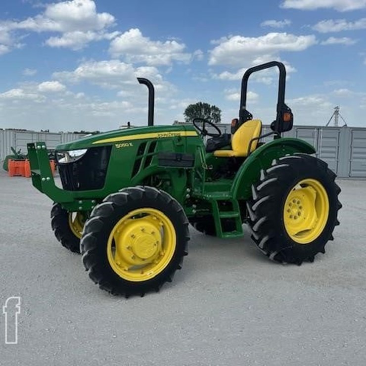 2023 JOHN DEERE 5050E
