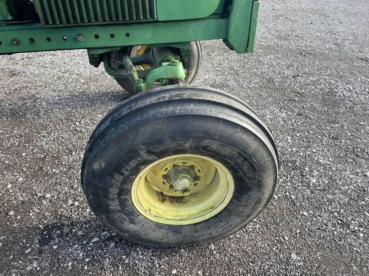 1972-john-deere-4320-image-7