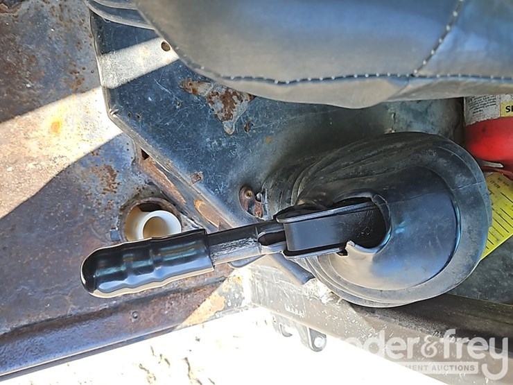 2016-jcb-510-56-image-32