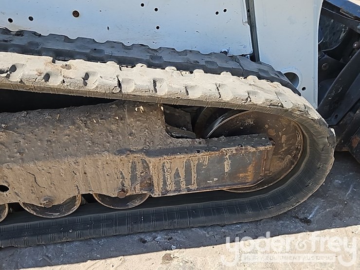2017-bobcat-t590-image-9