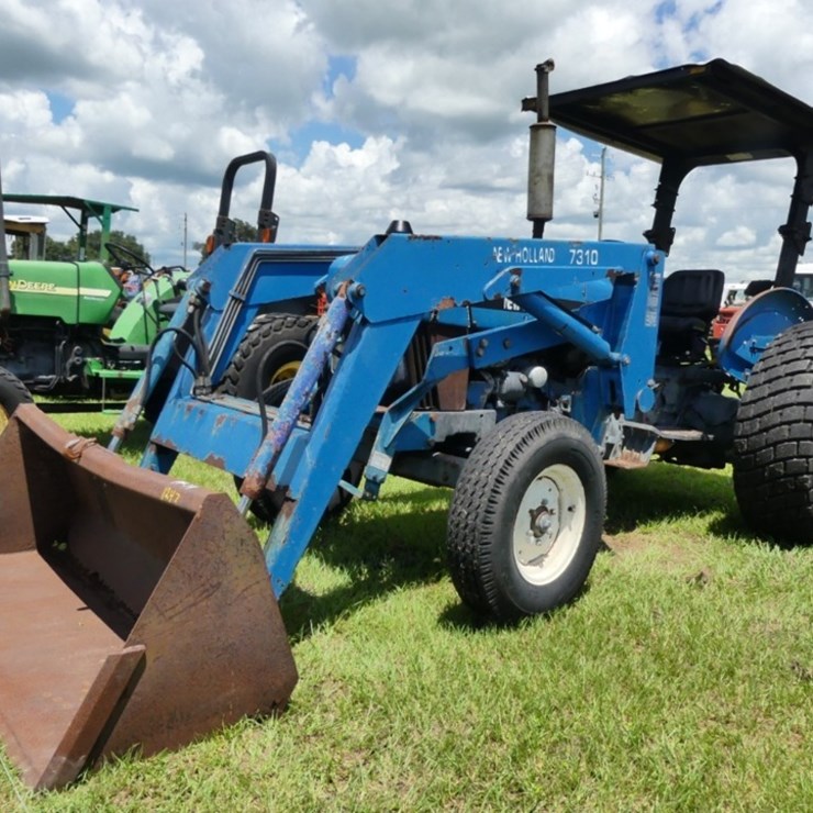 NEW HOLLAND 3930