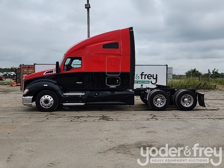 2018-kenworth-t680-image-2
