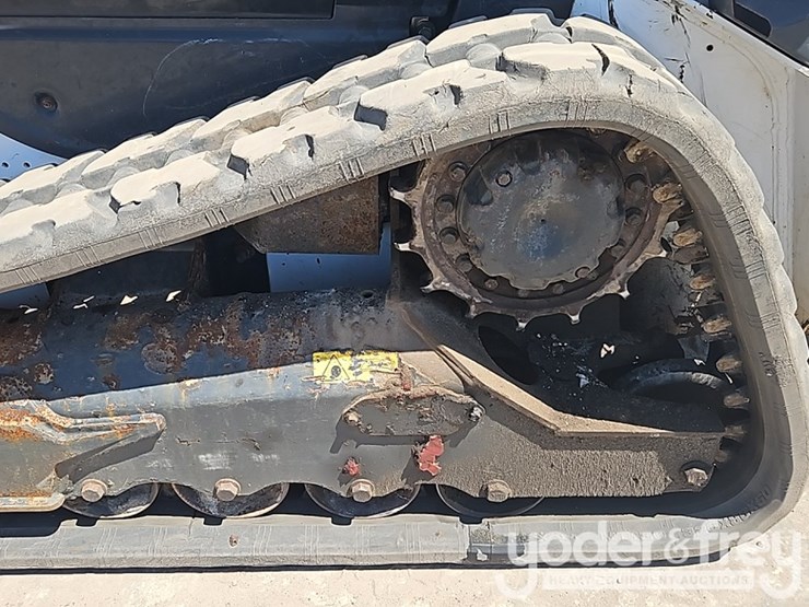 2021-bobcat-t62-image-18