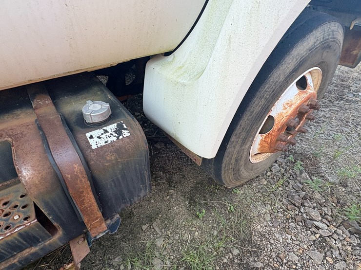 2000-ford-2000-image-24