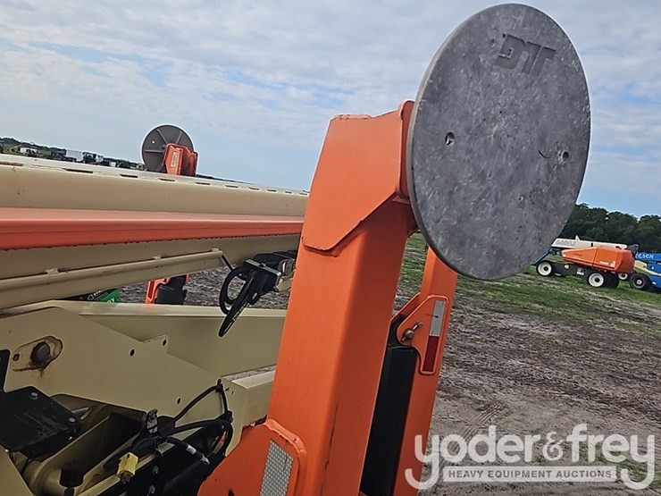 2018-jlg-t500j-image-13