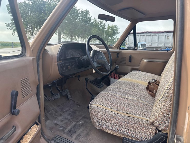 1988-ford-f250-image-16