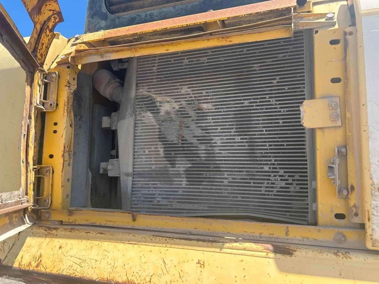2006-komatsu-pc400-lc-image-22