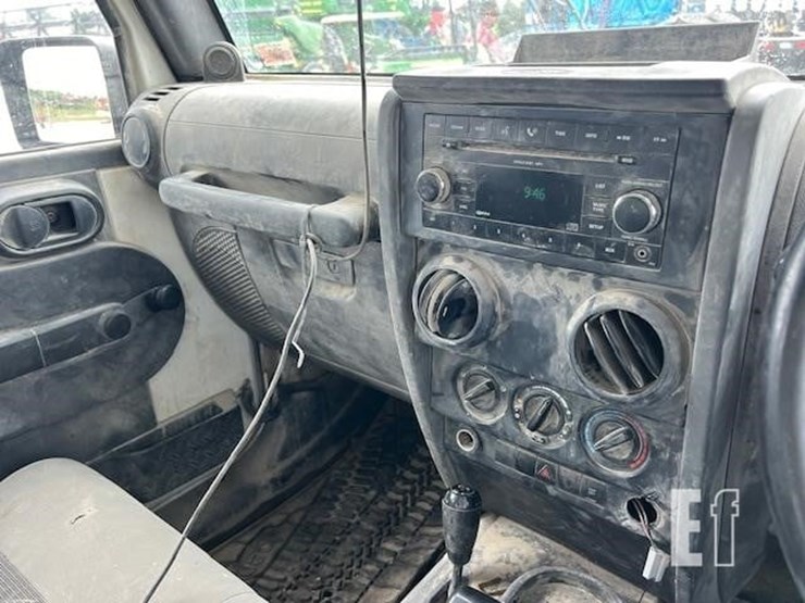 2008-jeep-wrangler-image-39