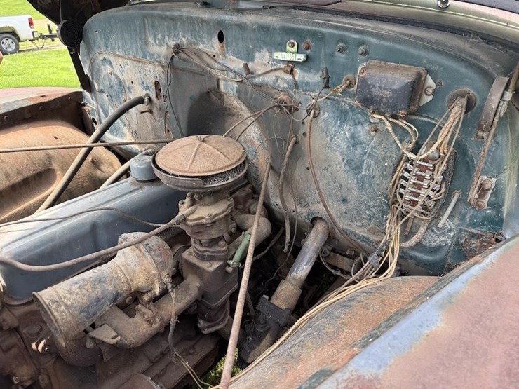 chevrolet-4100-dump-truck-image-13