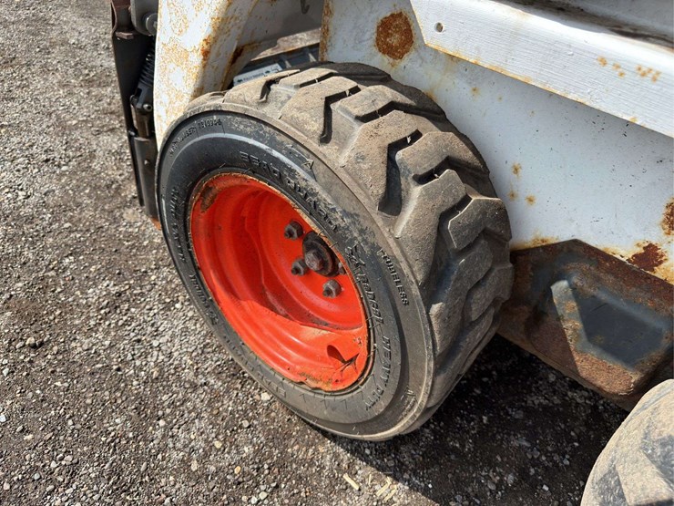 2018-bobcat-s70-image-6