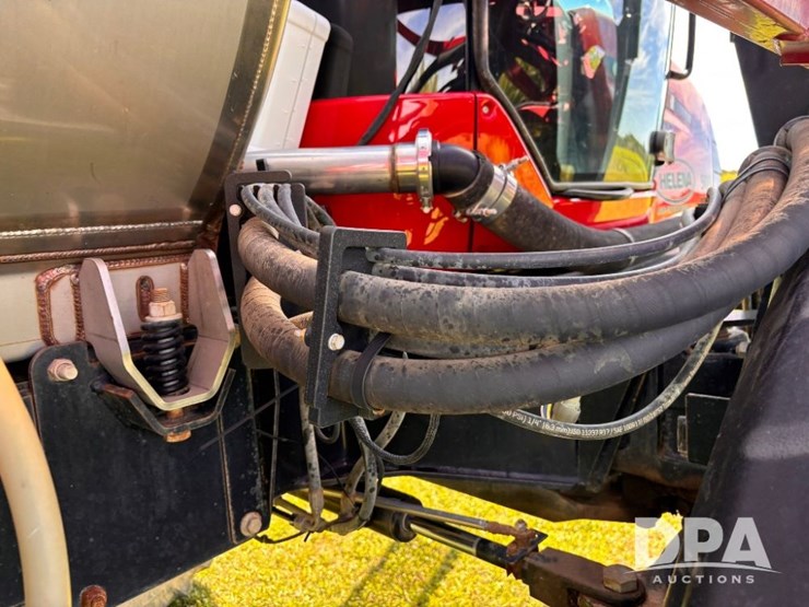 2019-case-ih-patriot-4440-image-74