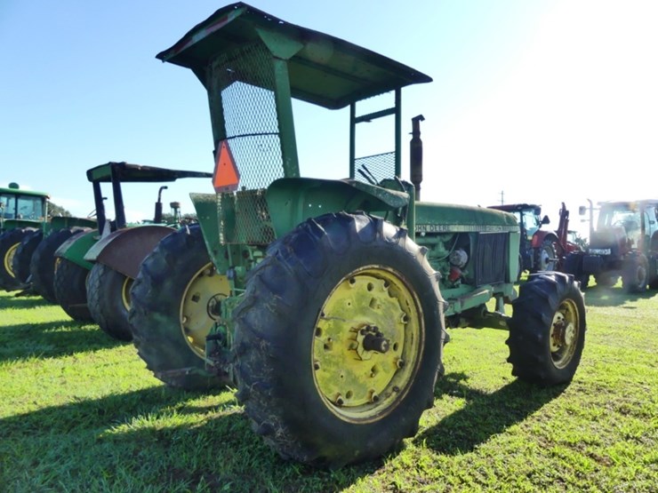john-deere-2950-image-3