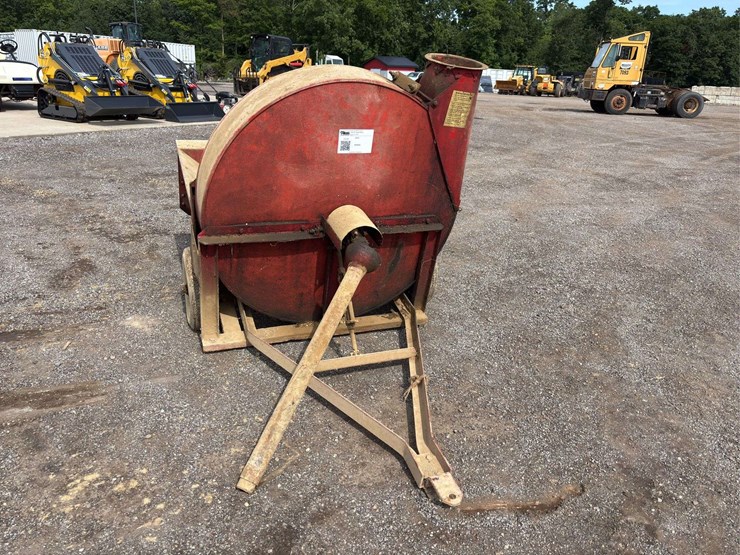 gehl-87-silage-blower-image-5