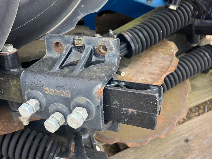2017-kinze-3000-image-5