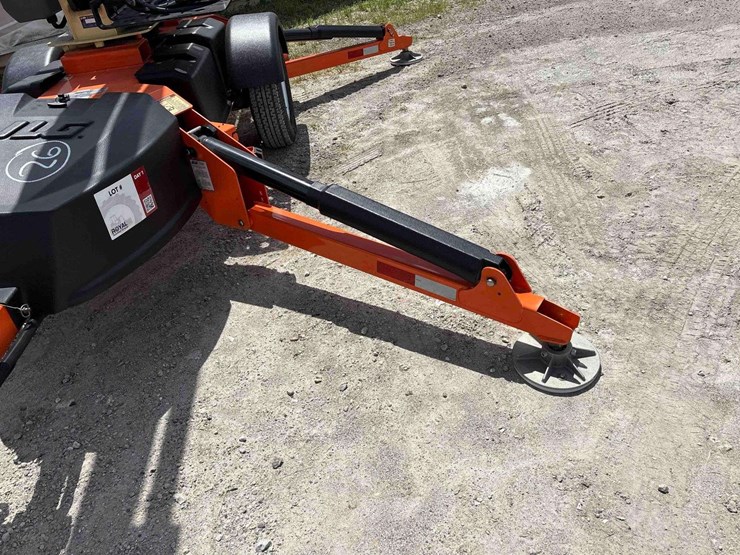 2017-jlg-t350-image-16