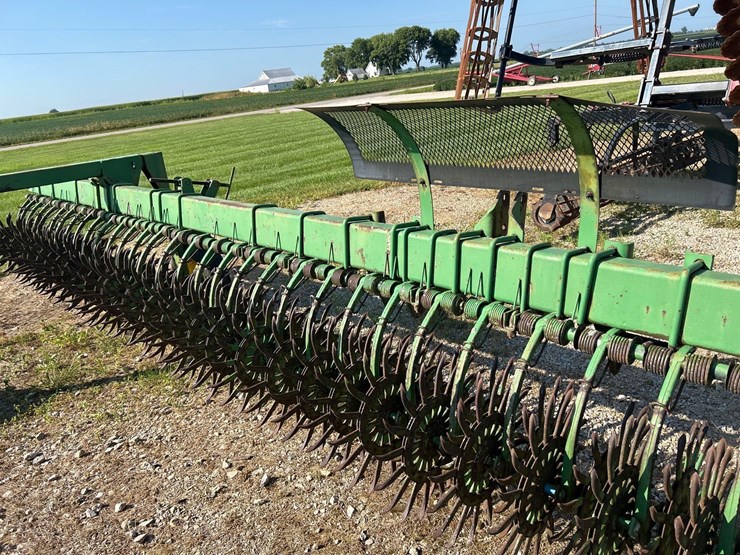 john-deere-400-image-6