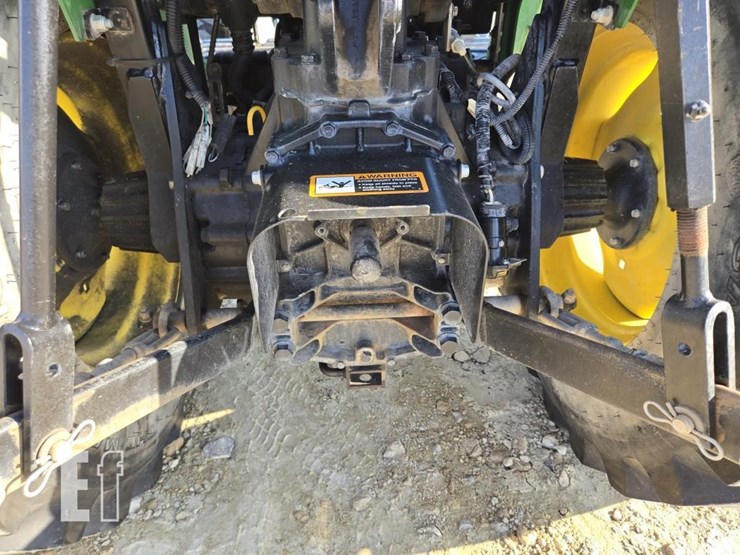 john-deere-3032e-image-9