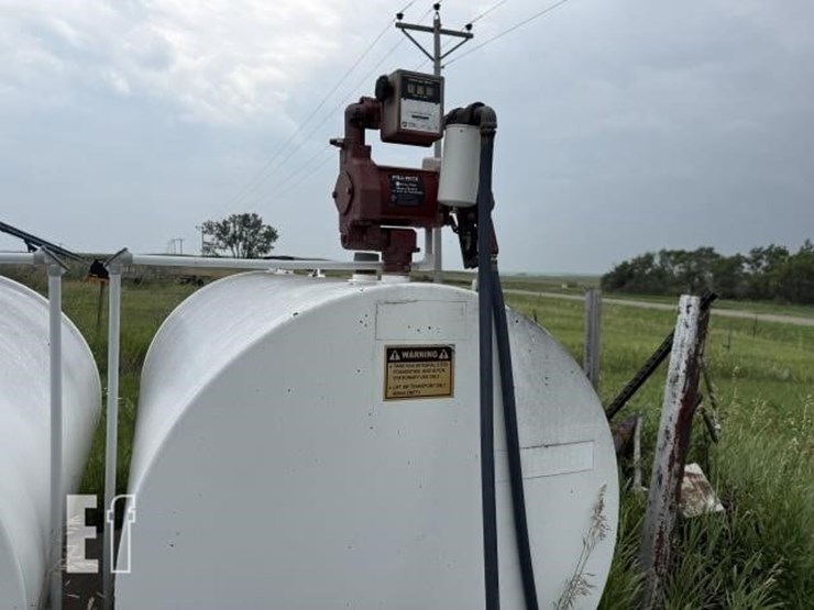 550-gallon-fuel-tank-(1)-image-2