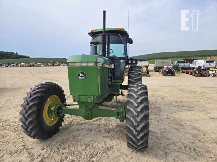 john-deere-4050-image-2