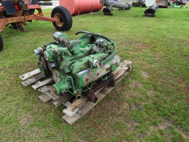 john-deere-4045d-image-3