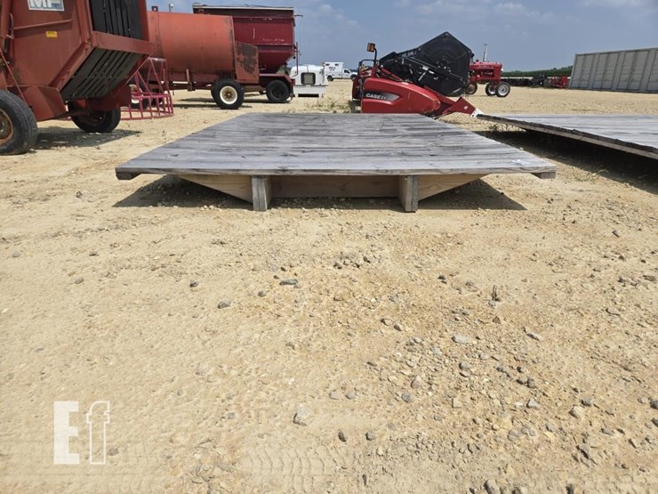 new-8-x-16-wooden-flat-rack-image-2