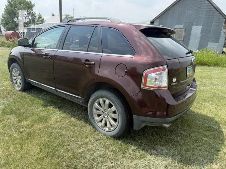 2010-ford-edge-image-6