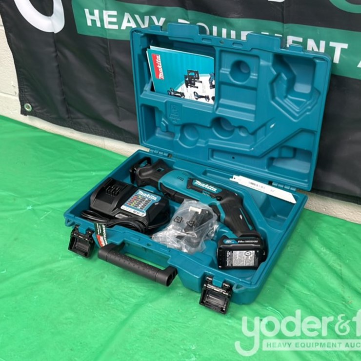 Makita 12V Max CXT Lit Ion Cordless Saw, RJ03R1 (1Yr Factory Warranty)